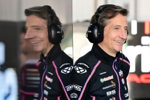 Equipos rivales de MotoGP ofrecen "mucho dinero" para llevarse a pilotos de Aprilia