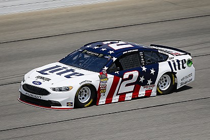 Brad Keselowski leads the way in final practice at Chicagoland