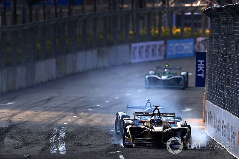 Andre Lotterer, Techeetah, locks his brakes