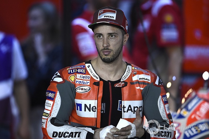 Dovizioso in talks with Honda and Suzuki