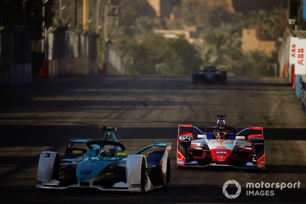 Oliver Turvey, NIO 333, NIO FE-005 Jérôme d'Ambrosio, Mahindra Racing, M6Electro 