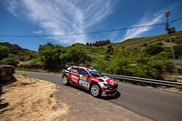 Llarena vence en Canarias y 'Cohete' Su&aacute;rez mantiene el liderato en el S-CER