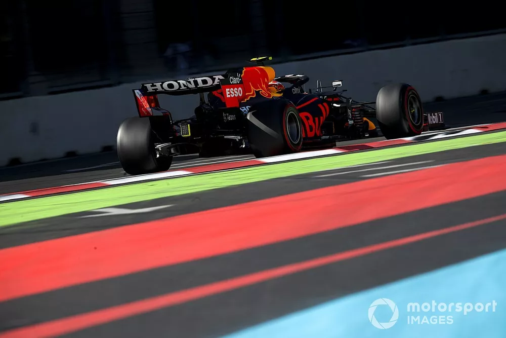 Sergio Pérez, Red Bull Racing RB16B