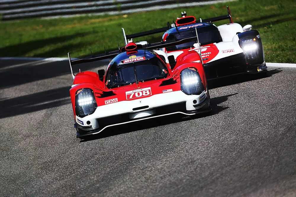 #708 Glickenhaus Racing Glickenhaus 007 LMH: Luis Felipe Derani, Gustavo Menezes, Olivier Pal 