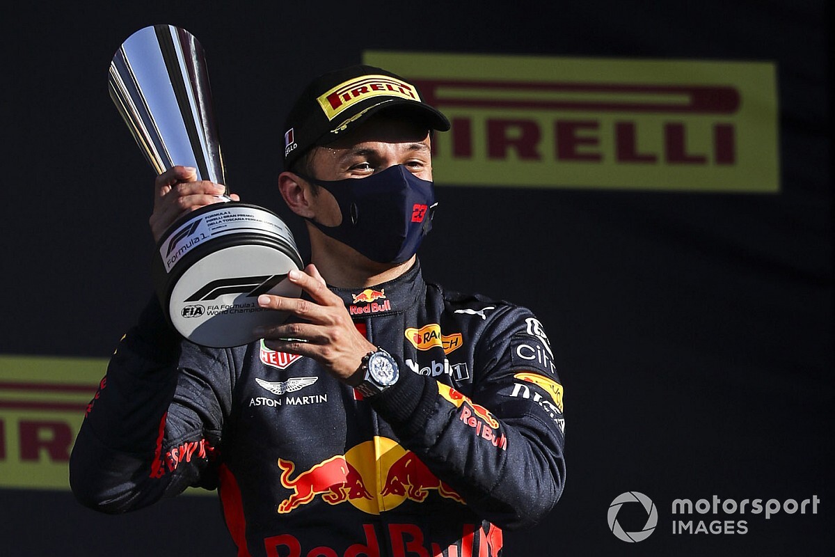 alex-albon-red-bull-racing-3rd.jpg