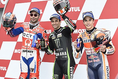 GALERIA: Erro de Márquez e pole de Zarco; o sábado no Japão