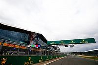 Hamilton: pilotos de F1 no est&aacute;n "preparados" para acelerar en Silverstone