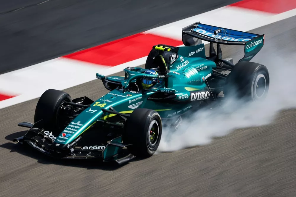Fernando Alonso, Aston Martin Racing