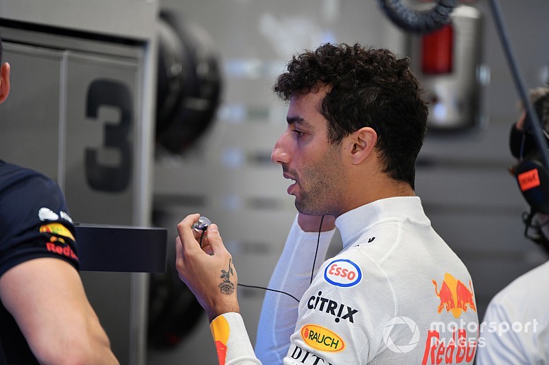 Ricciardo csak Abu Dhabiban fogja majd fel, hogy távozik a Red Bulltól