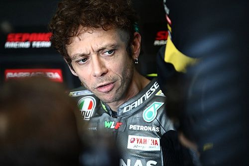 Rossi critica a MotoGP por ser "pol&iacute;ticamente correcta"