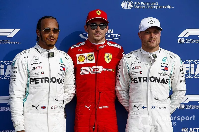 Polesitter Charles Leclerc, Ferrari SF90, secondo classificato Lewis Hamilton, Mercedes AMG F1, terzo classificato Valtteri Bottas, Mercedes AMG F1