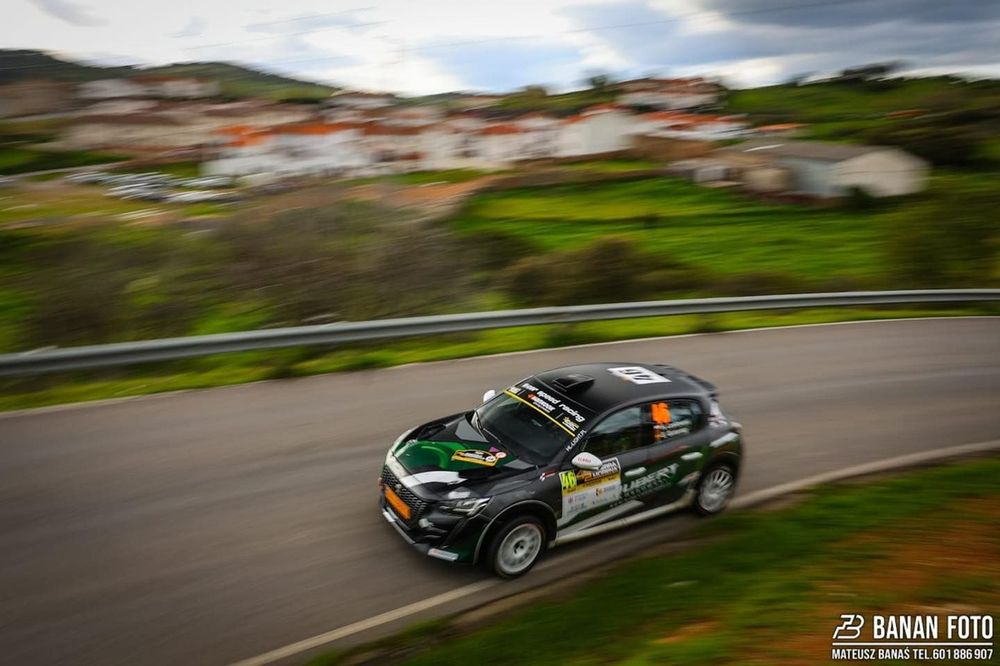 Hubert Laskowski, Esther Gutierrez, Peugeot 208 Rally4