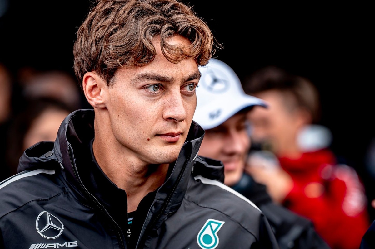 Russell: Mercedes to hold "big meeting" over F1 performance drop