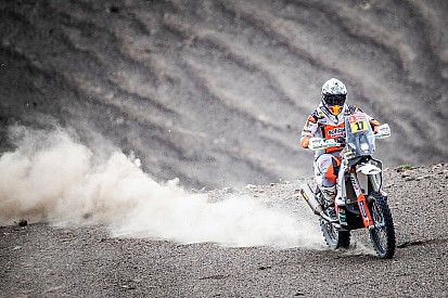 Laia Sanz se cuela en el top 20 del Dakar