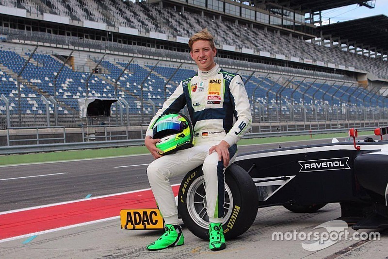 Ralf Schumacher's son David makes F4 jump in 2018