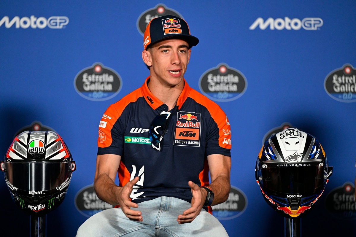 Acosta: "No he luchado por nada en MotoGP como para estar cabreado con ningún rival"
