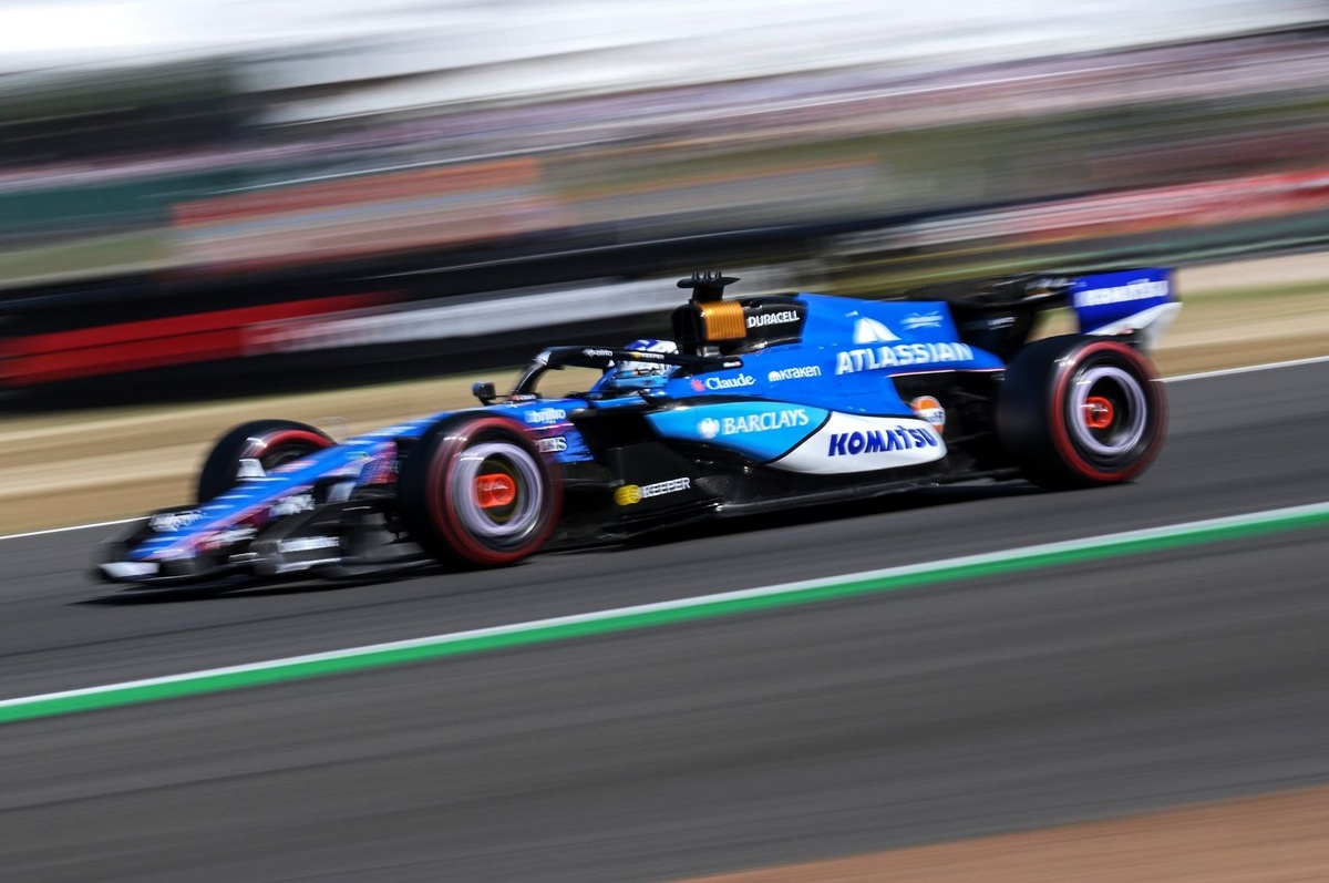F1 | Vowles giustifica una Williams in crisi: "Non abbiamo le infrastrutture dei top team e ci sono mancati dati"