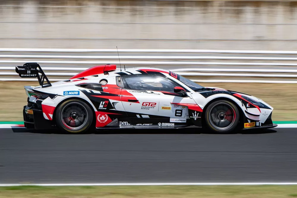 #8 LP Racing, Maserati GT2: Thomas Yu Lee, Niccol&ograve; Pirri

