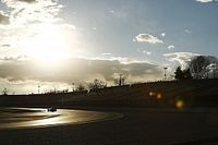 Un problema de bater&iacute;a de Renault dej&oacute; "tirados" al McLaren y el Red Bull