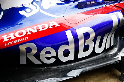 Слухи: итоги тестов убедили Red Bull перейти на моторы Honda
