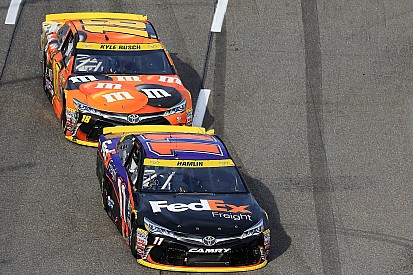 JGR Martinsville radio drama: "You got to be (expletive) kidding me"