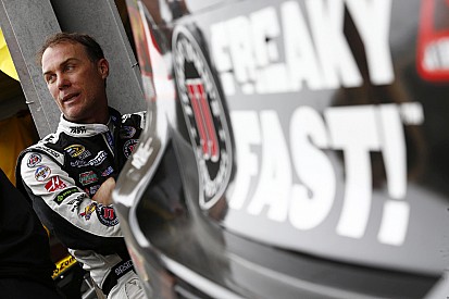 Harvick takes Homestead pole as title contenders struggle