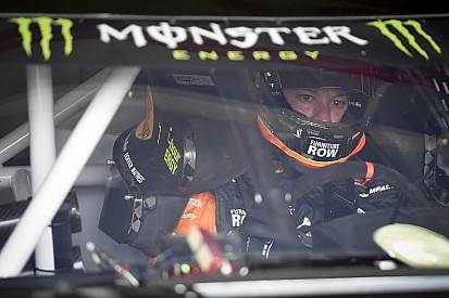 Martin Truex Jr. fastest in Saturday's first Cup practice at Martinsville
