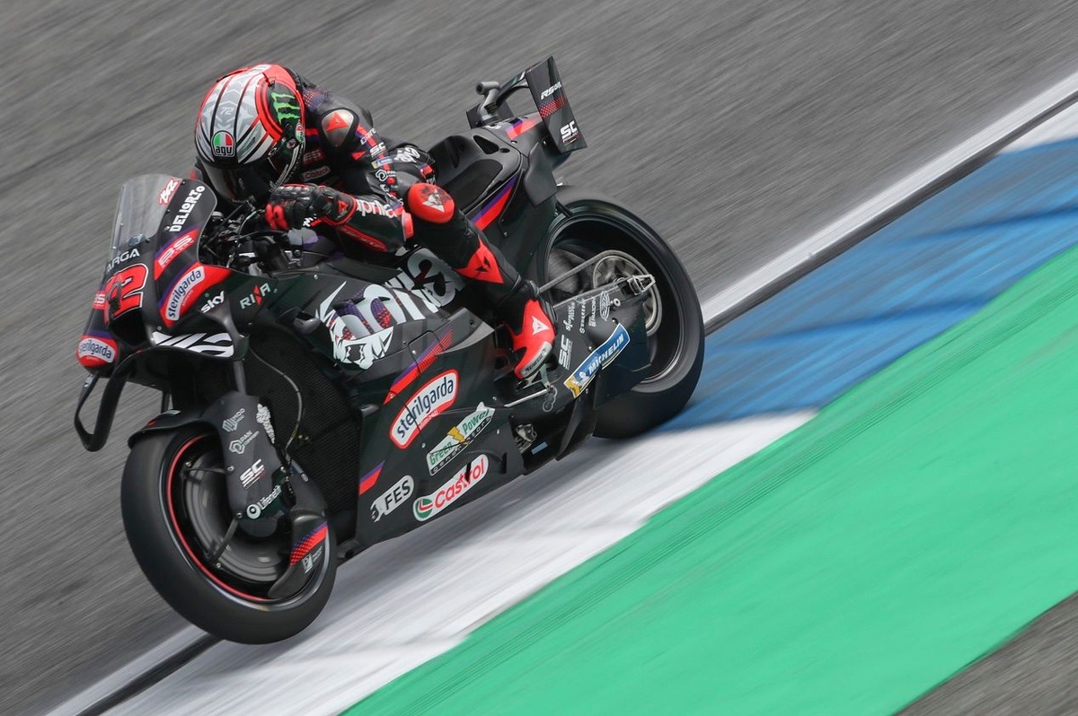 MotoGP Thai GP: Bezzecchi lays down ominous marker