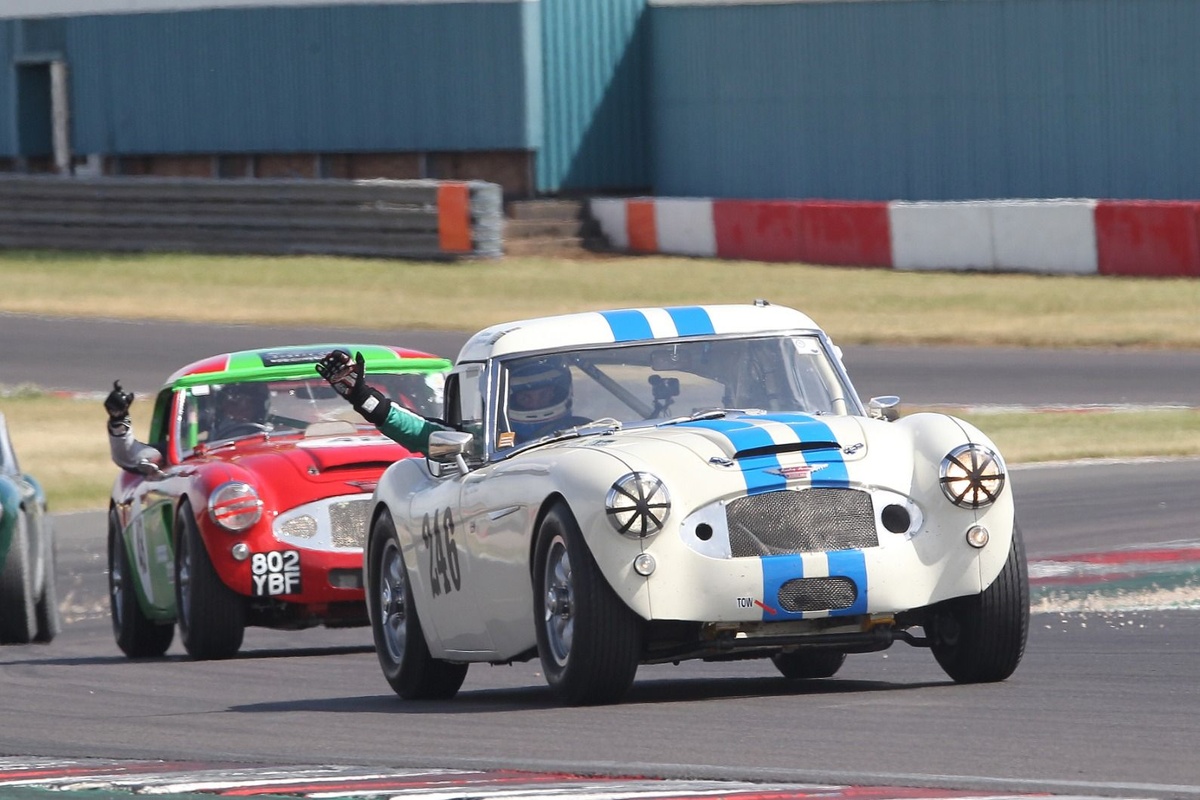 Healey horde entertains at Donington Park Equipe event