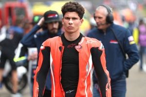 La FIM se pronuncia tras la pol&eacute;mica con el 'caso Carlos Tatay'