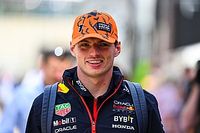 Cómo la NASCAR mantuvo a Max Verstappen gritando a la televisión