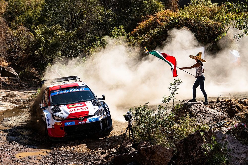 S&eacute;bastien Ogier, Vincent Landais, Toyota Gazoo Racing WRT Toyota GR Yaris Rally1