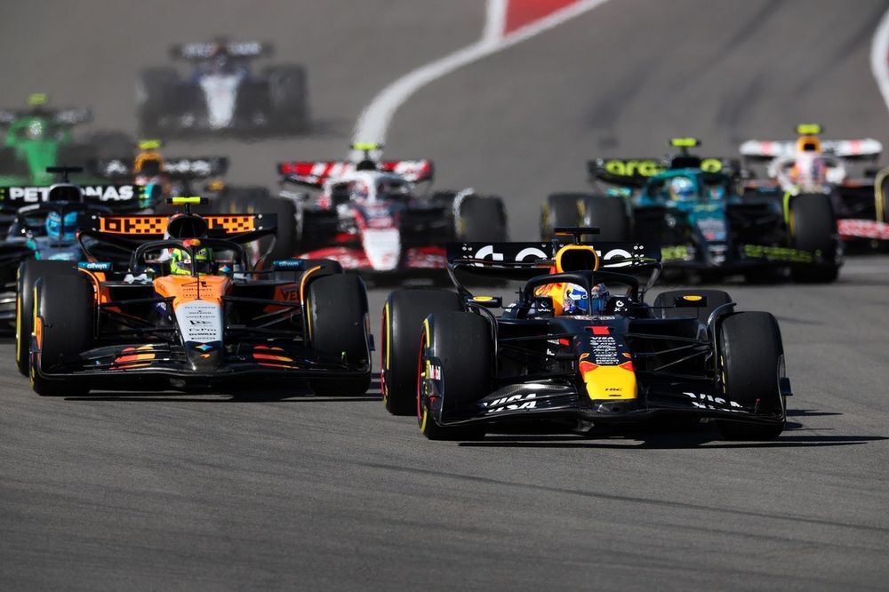 Lando Norris, McLaren, Max Verstappen, Red Bull Racing