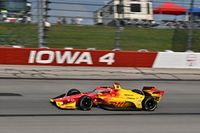 IndyCar: Alex Palou gana una carrera estratégica en Iowa Speedway