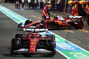 Ferrari stawia na silnik