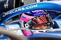 Alonso descarta el podio: "Necesitamos ayuda de los coches de delante" 