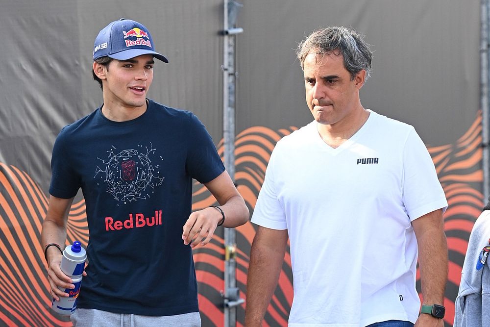 Juan Pablo Montoya, llega a la pista