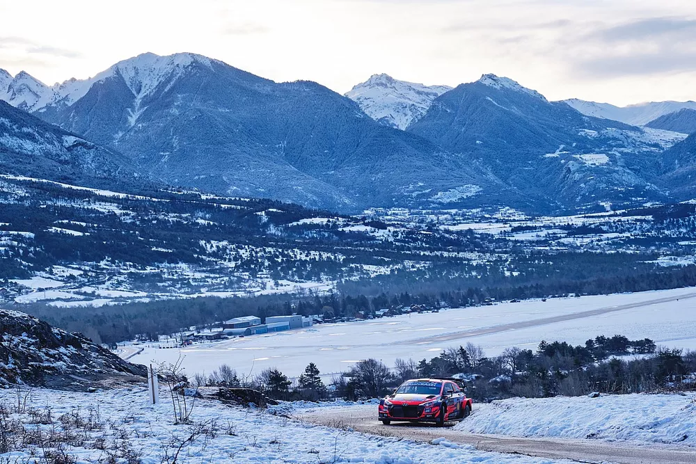 Thierry Neuville, Martijn Wydaeghe, Hyundai Motorsport Hyundai i20 Coupe WRC