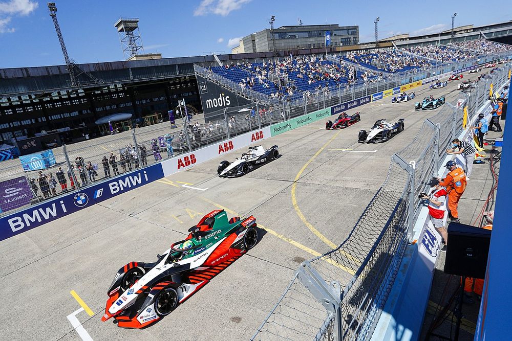 Lucas Di Grassi, Audi Sport ABT Schaeffler, Audi e-tron FE07, Edoardo Mortara, Venturi Racing, Silver Arrow 02, Norman Nato, Venturi Racing, Silver Arrow 02, al inicio