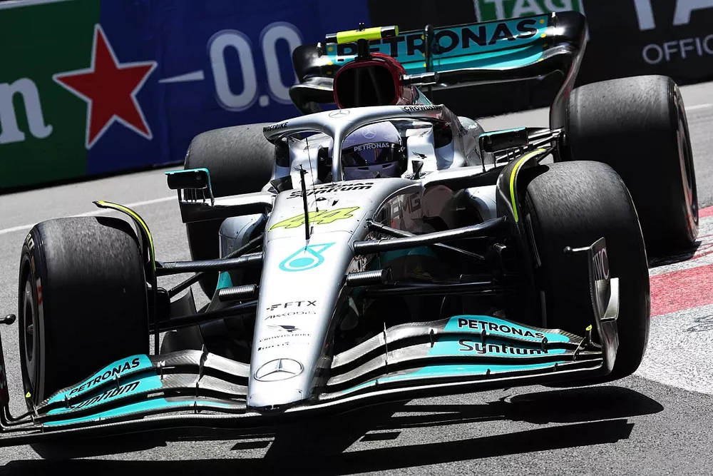 Lewis Hamilton, Mercedes W13