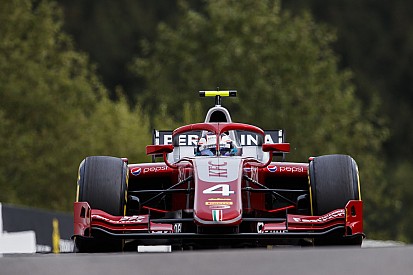 De Vries domina la carrera principal de la F2 en Bélgica