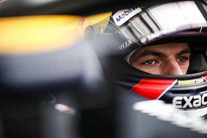 Renault pede para Verstappen manter foco no carro