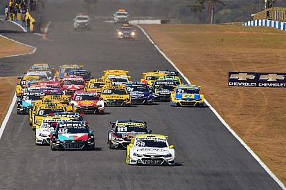 Retorno de montadoras é “alvo” para chefe da Stock Car