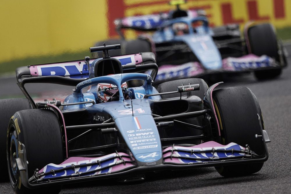 Esteban Ocon, Alpine A523, Pierre Gasly, Alpine A523