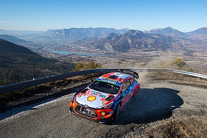 ES11 & 12 - Neuville bute sur Ogier, Loeb troisième