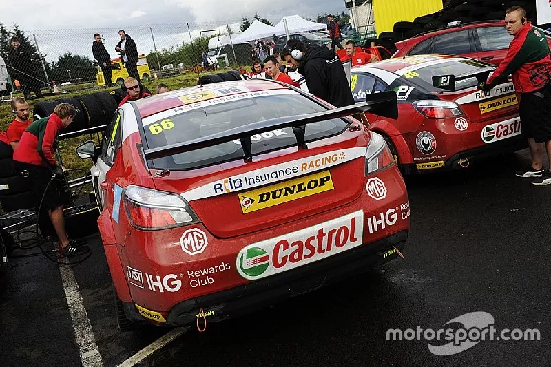  Josh Cook, Triple Eight Racing MG Motor MG 6 GT 