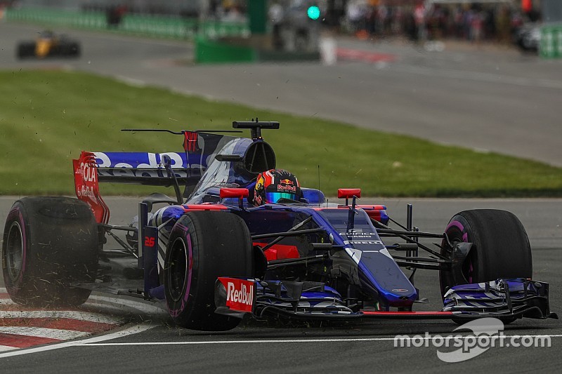 Kvyat devance Sainz, agacé d'avoir manqué la Q3