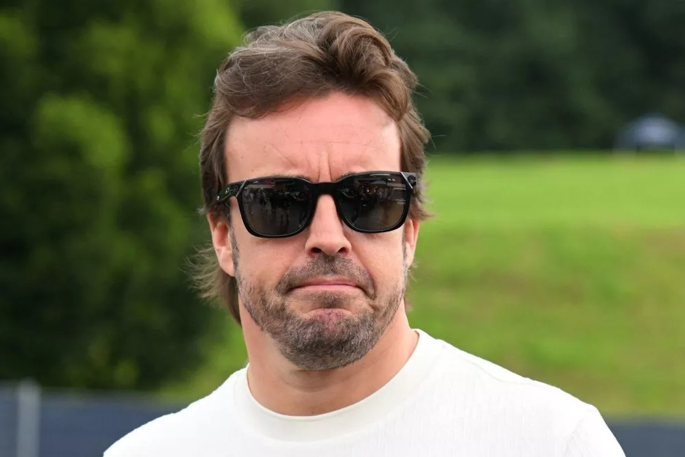 Fernando Alonso, Aston Martin F1 Team