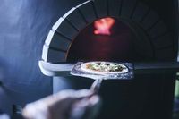Toyota prepara pizzas en un horno de piedra alimentado con hidr&oacute;geno
