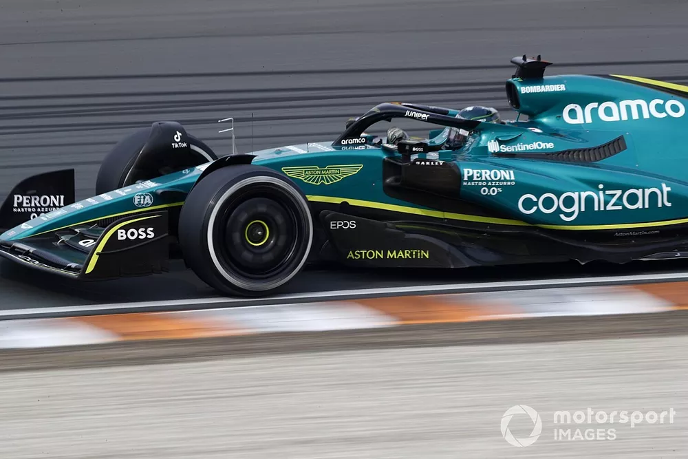 Lance Stroll, Aston Martin AMR22